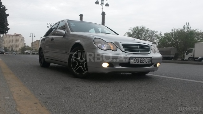 Mercedes C 200 2000, 230,000 km - 2.0 l - Bakı