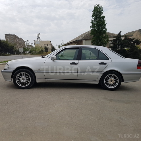 Mercedes C 180 1997, 213,000 km - 1.8 l - Bakı