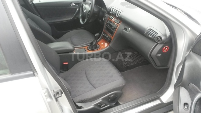 Mercedes C 200 2000, 230,000 km - 2.0 l - Bakı