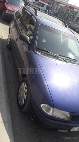 Opel Astra 1995, 350,000 km - 1.6 l - Bakı