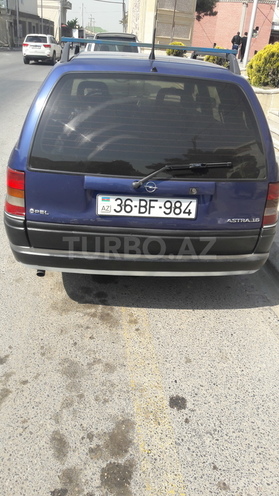Opel Astra 1995, 350,000 km - 1.6 l - Bakı