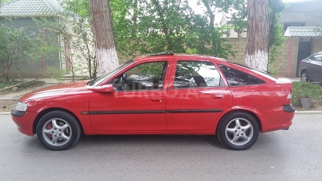Opel Vectra 1996, 250,000 km - 2.0 l - Sumqayıt