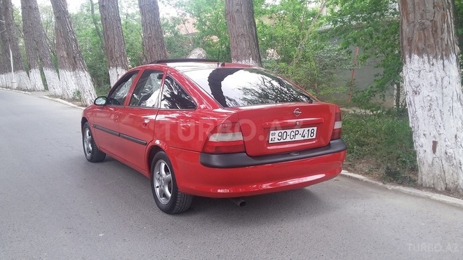 Opel Vectra 1996, 250,000 km - 2.0 l - Sumqayıt