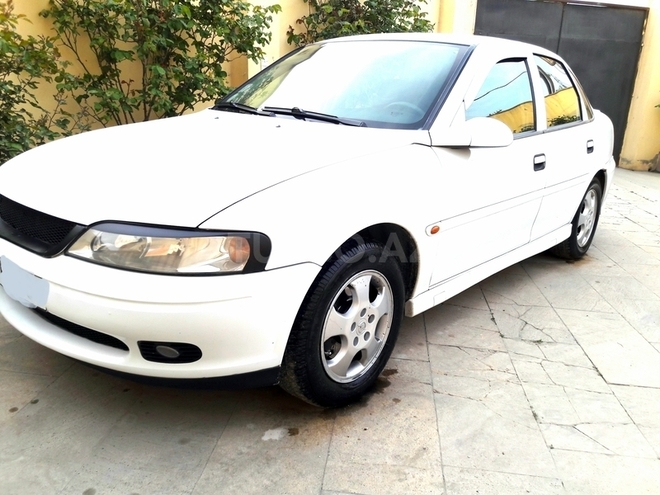 Opel Vectra 2000, 200,000 km - 1.6 l - Bakı