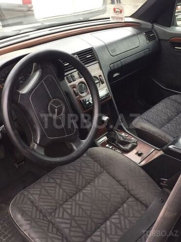 Mercedes C 220 1994, 310,000 km - 2.2 l - Bakı