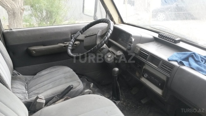 Kia Pregio 1990, 325,000 km - 2.0 л - Bakı