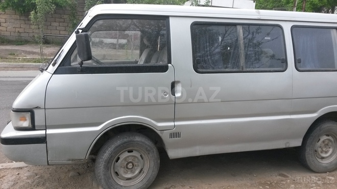 Kia Pregio 1990, 325,000 km - 2.0 л - Bakı