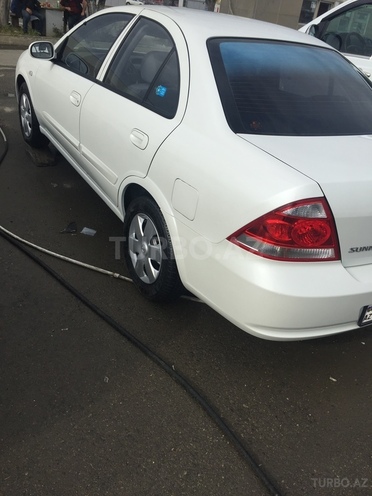 Nissan Sunny 2011, 86,000 km - 1.6 l - Bakı