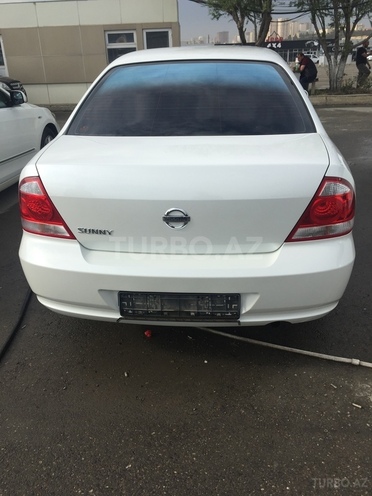 Nissan Sunny 2011, 86,000 km - 1.6 l - Bakı