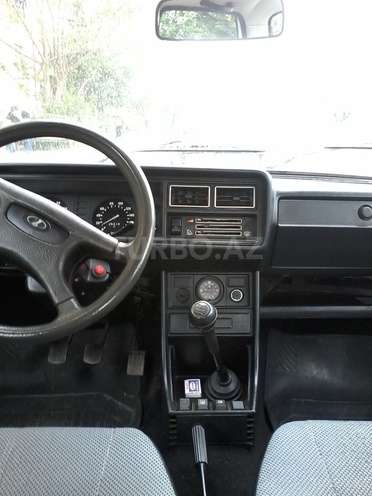 LADA (VAZ) 2107 2010, 25,451 km - 1.6 л - Yevlax