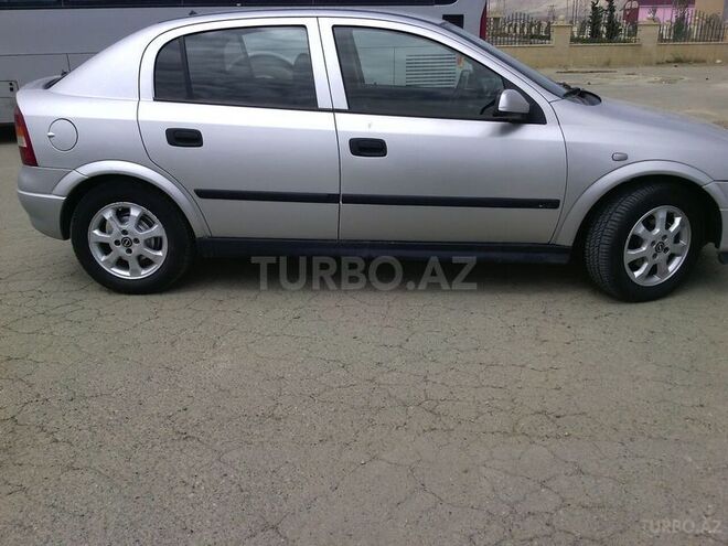 Opel Astra 2003, 122,000 km - 1.6 l - Bakı