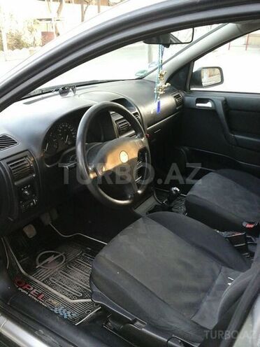 Opel Astra 1999, 250,000 km - 1.6 l - Bakı