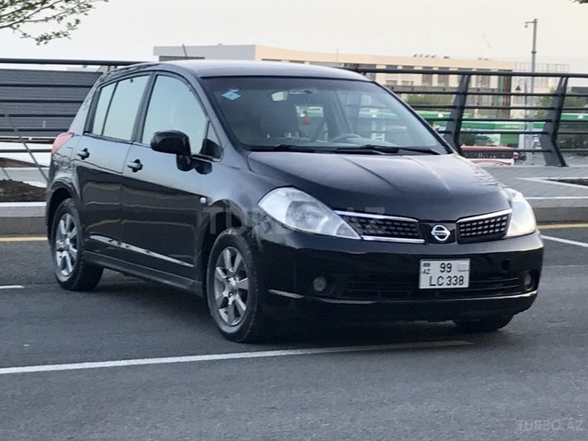 Nissan Tiida 2006, 130,000 km - 1.8 l - Bakı