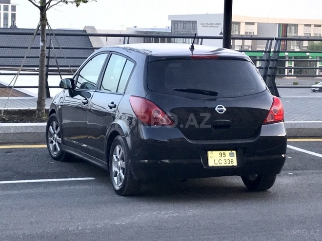 Nissan Tiida 2006, 130,000 km - 1.8 l - Bakı