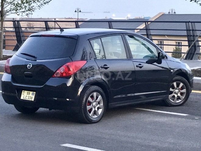 Nissan Tiida 2006, 130,000 km - 1.8 l - Bakı