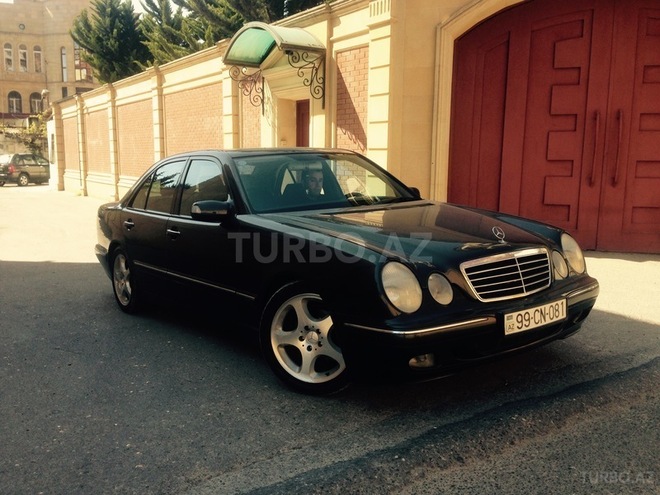 Mercedes E 240 2001, 225,000 km - 0.3 l - Bakı