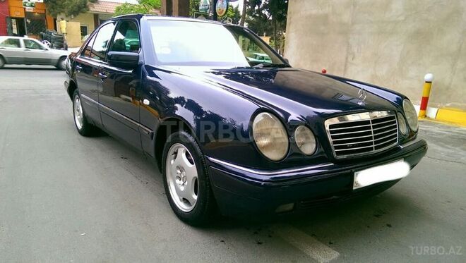 Mercedes E 230 1997, 351,000 km - 2.3 l - Bakı