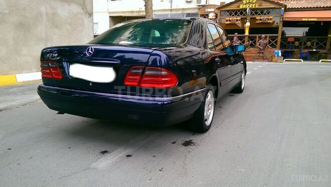 Mercedes E 230 1997, 253,000 km - 2.3 l - Bakı