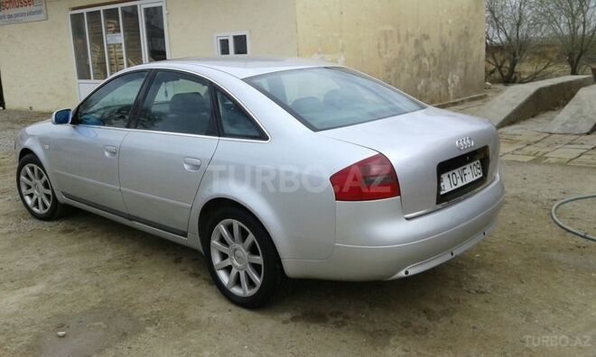 Audi A5 2001, 23,000 km - 2.4 l - Salyan
