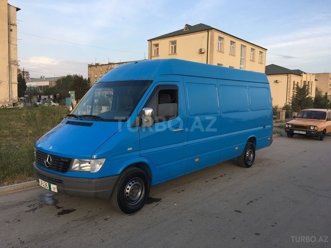 Mercedes Sprinter 312 1998, 563,000 km - 2.9 l - Sumqayıt