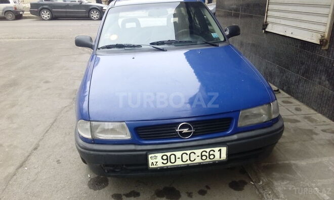 Opel Astra 1995, 28,000 km - 1.6 l - Bakı