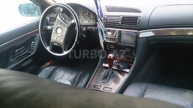 BMW 728 1998, 270,000 km - 2.8 l - Bakı
