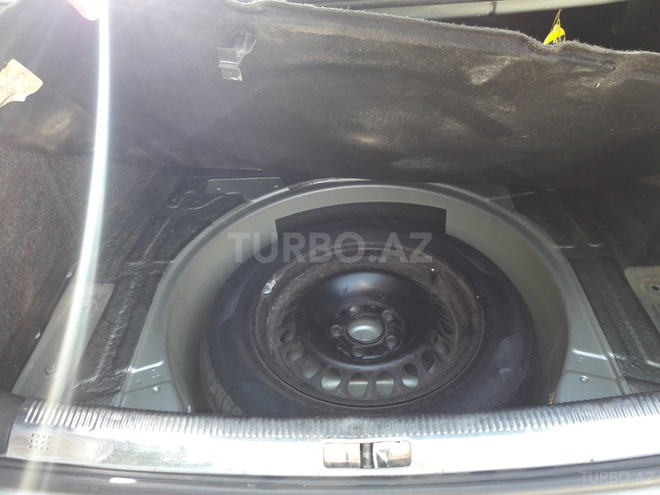 Volkswagen Passat 2004, 150,000 km - 1.8 л - Sumqayıt