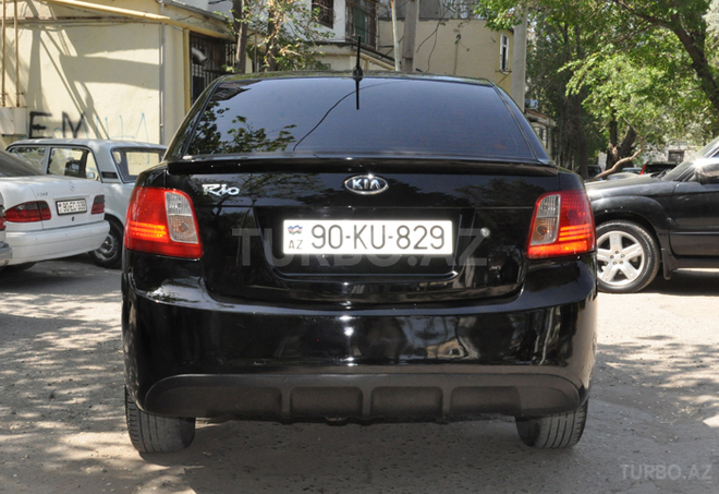 Kia Rio 2011, 82,000 km - 1.4 l - Sumqayıt