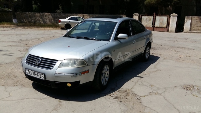 Volkswagen Passat 2002, 170,000 km - 1.8 l - Sumqayıt
