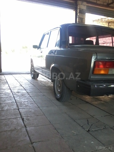 LADA (VAZ) 2107 2010, 76,000 km - 1.6 л - Yevlax