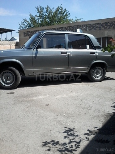 LADA (VAZ) 2107 2010, 76,000 km - 1.6 л - Yevlax