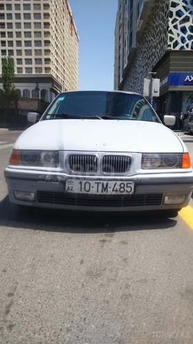 BMW 318 1995, 439,000 km - 1.8 l - Bakı