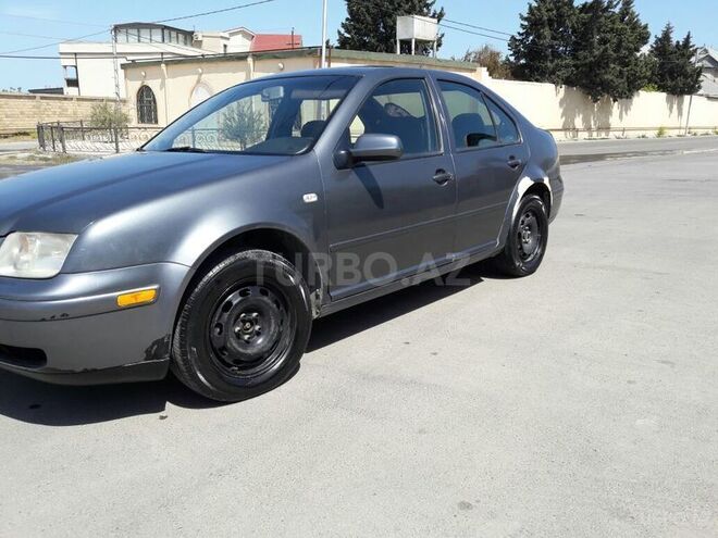 Volkswagen Jetta 2003, 218,141 km - 2.0 l - Bakı