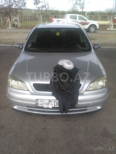Opel Astra 2000, 170,000 km - 1.6 l - Qazax