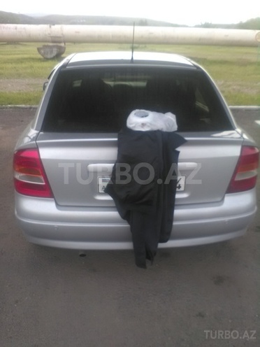 Opel Astra 2000, 170,000 km - 1.6 l - Qazax
