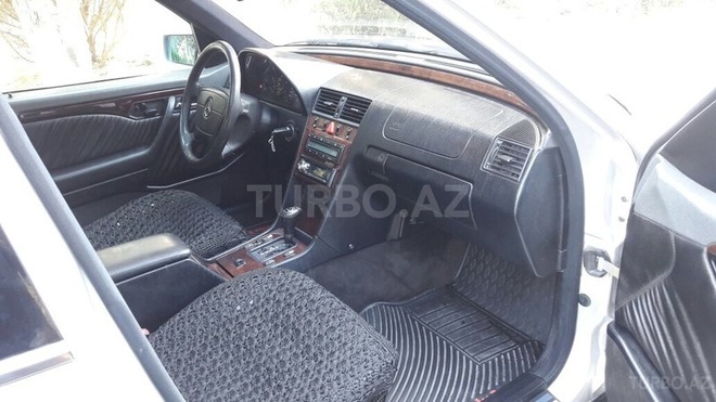 Mercedes C 280 1996, 250,000 km - 2.8 л - Sumqayıt