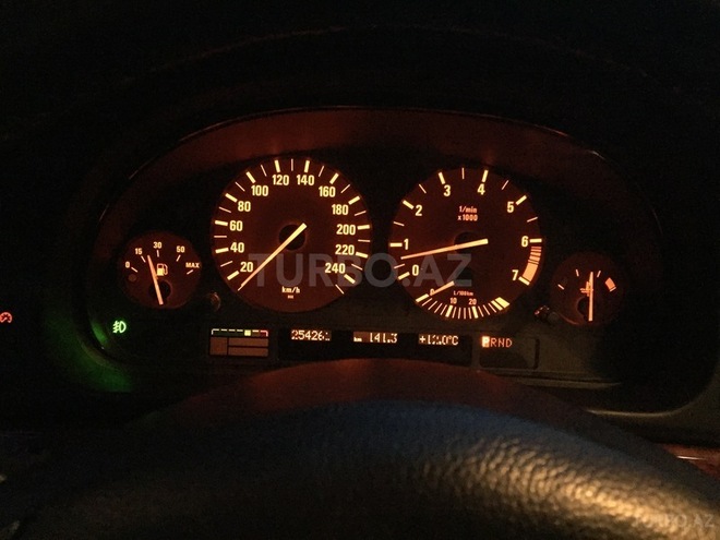 BMW 525 2001, 254,262 km - 2.5 l - Sumqayıt