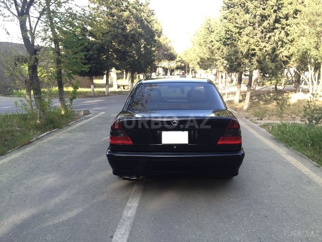 Mercedes C 200 1998, 137,000 km - 2.0 л - Sumqayıt