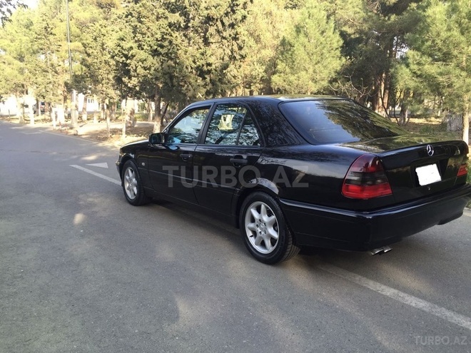 Mercedes C 200 1998, 137,000 km - 2.0 л - Sumqayıt