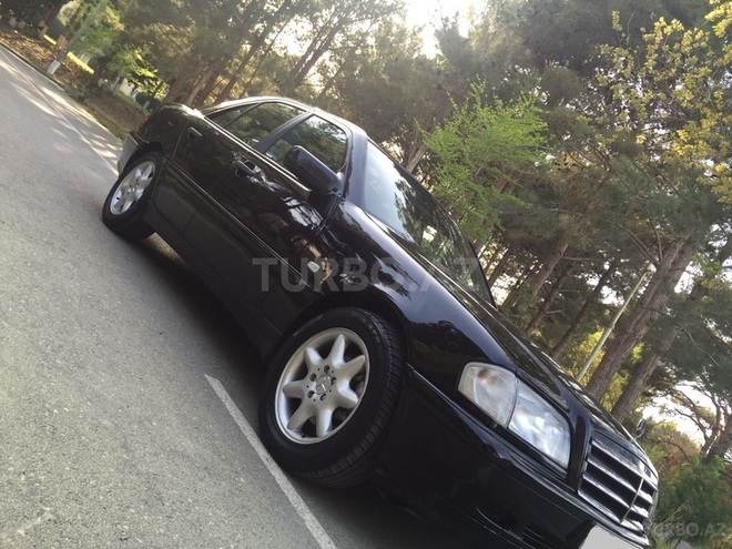 Mercedes C 200 1998, 137,000 km - 2.0 л - Sumqayıt