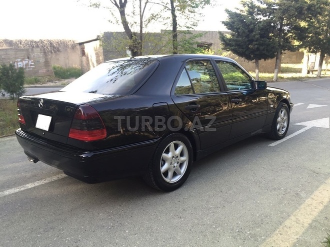 Mercedes C 200 1998, 137,000 km - 2.0 л - Sumqayıt