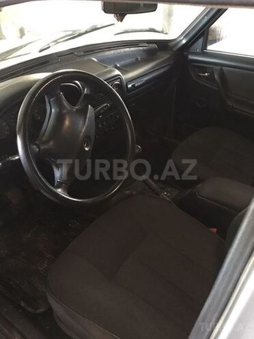 GAZ 31105 2005, 180,000 km - 2.3 l - İsmayıllı
