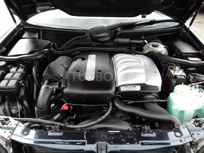 Mercedes E 220 2000, 218,000 km - 2.2 l - Gəncə