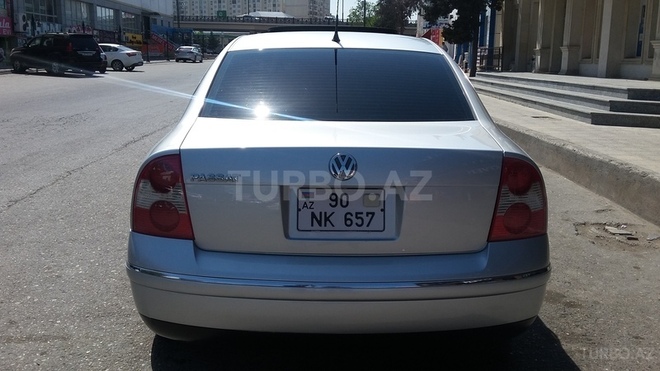 Volkswagen Passat 2002, 255,000 km - 1.8 л - Bakı
