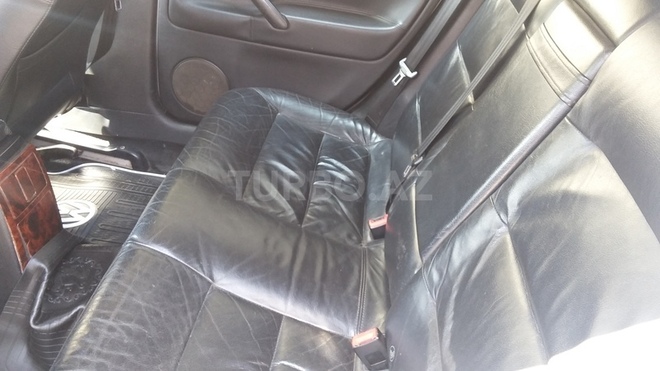 Volkswagen Passat 2002, 255,000 km - 1.8 л - Bakı