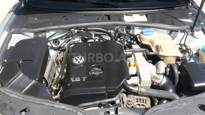 Volkswagen Passat 2002, 255,000 km - 1.8 л - Bakı