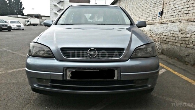 Opel Astra 2003, 180,000 km - 1.7 l - Gəncə