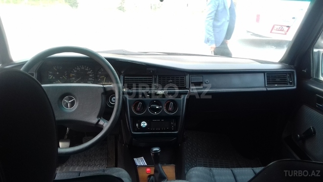 Mercedes 190 1990, 342,187 km - 1.8 l - Sumqayıt