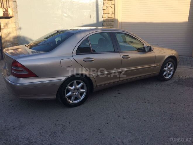 Mercedes C 240 2001, 180,000 km - 2.6 l - Bakı