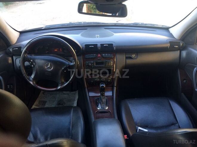 Mercedes C 240 2001, 180,000 km - 2.6 l - Bakı